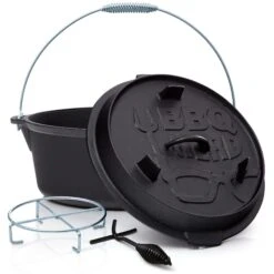 BBQ-Nerd© Dutch Oven "Professional" 13,6L Mit Ständer | Bereits Eingebrannt | Gusseisen Feuertopf Mit Deckel Und Integr. Bratpfanne und Deckelheber